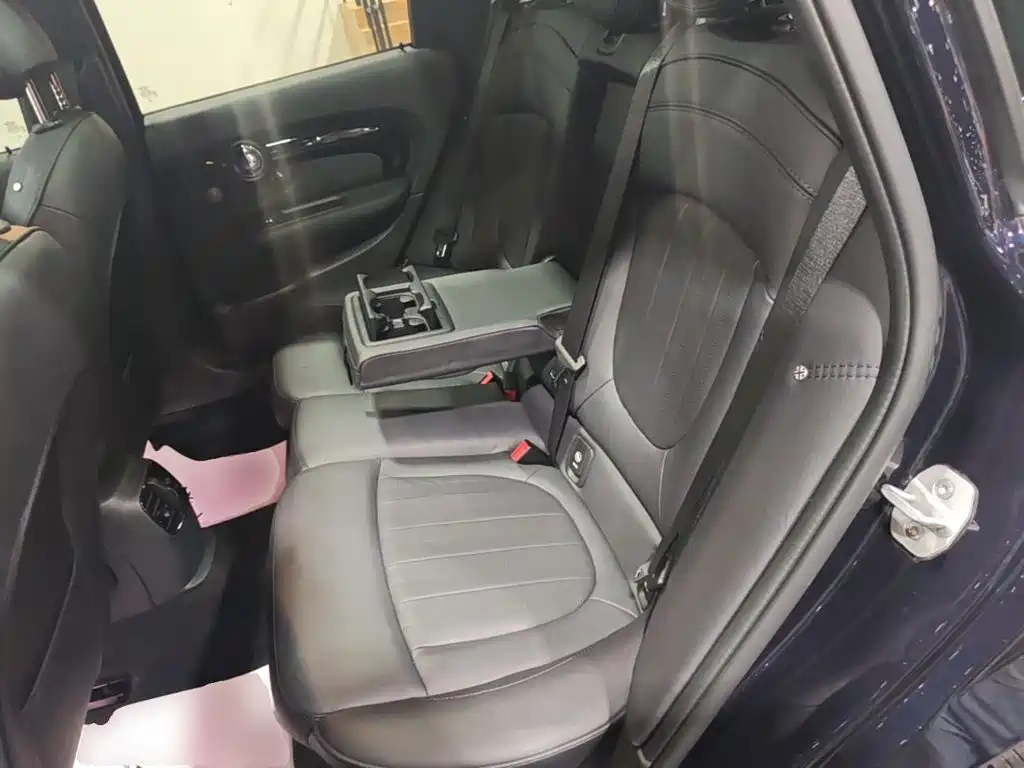 MINI Mini Clubman — миниатюра 17