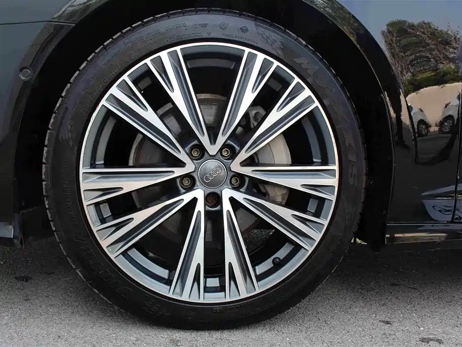 Audi A6L — миниатюра 11