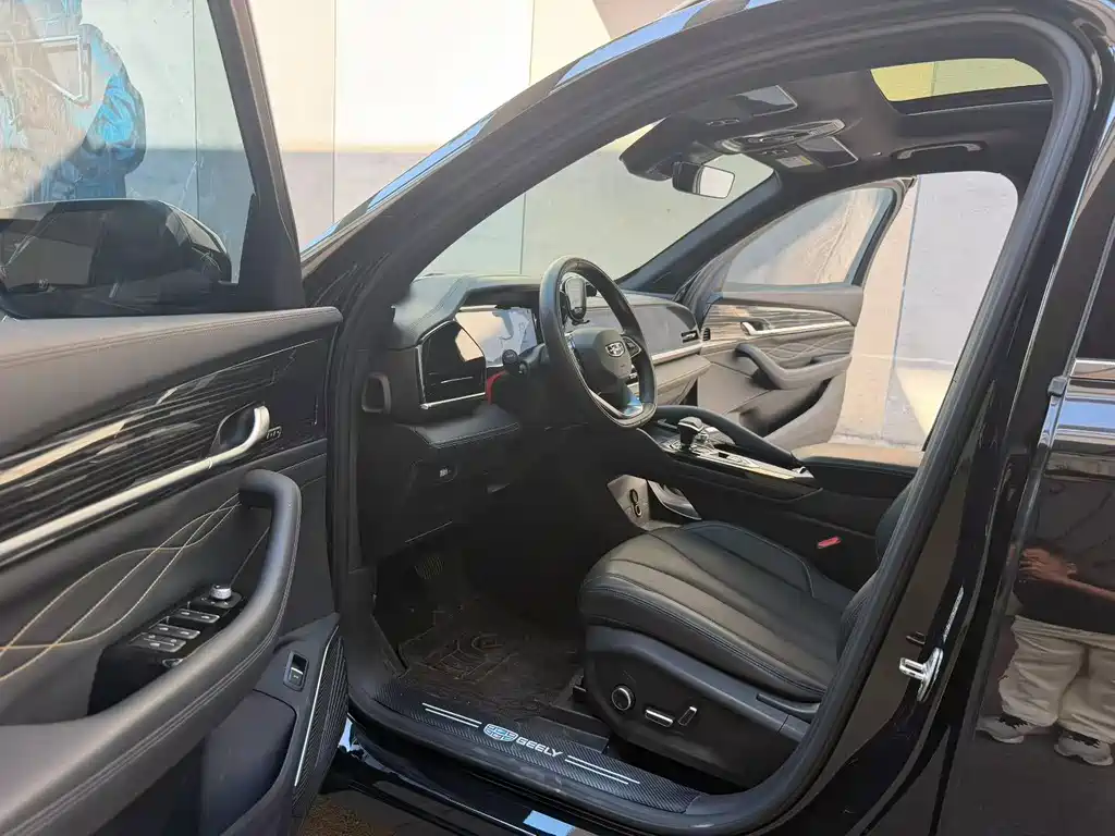 Geely Xingyue L — миниатюра 5