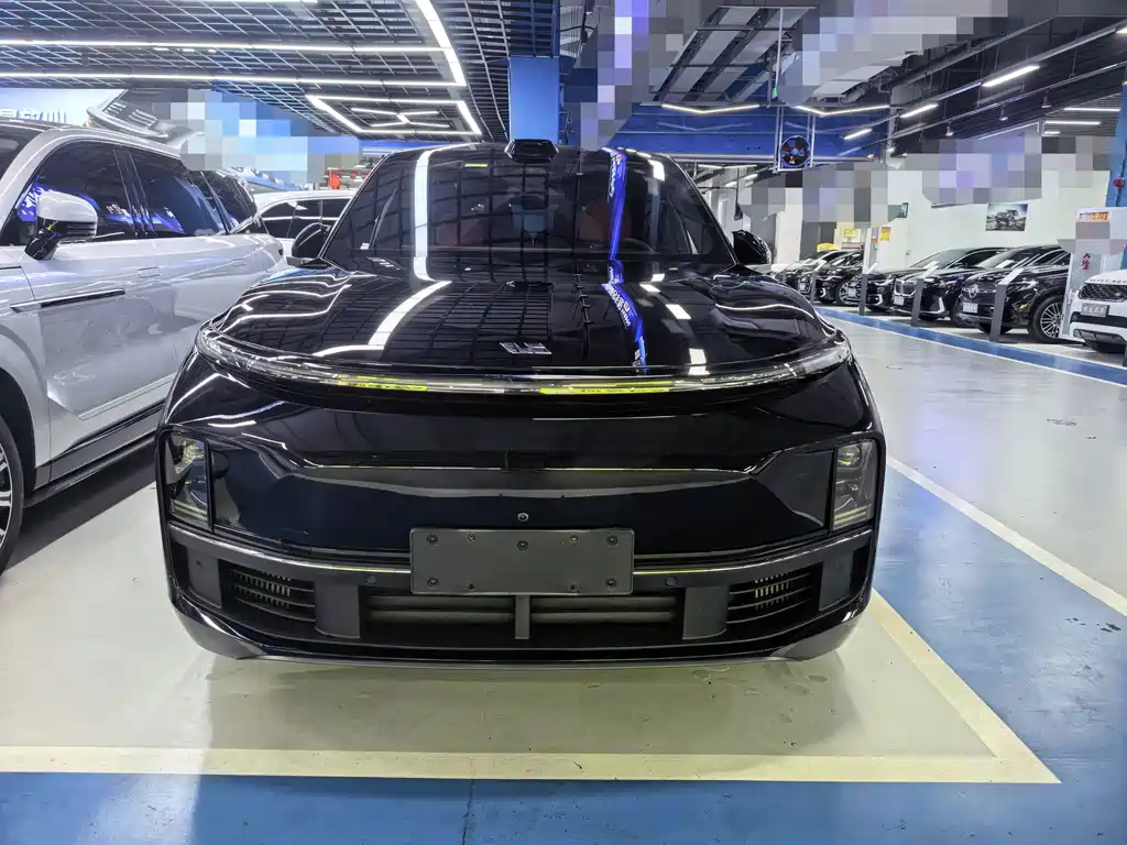 Li Auto Li L8 — миниатюра 2