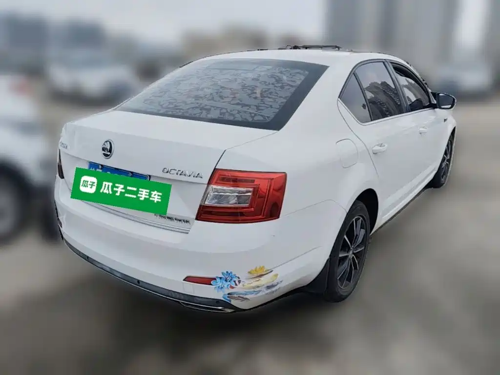 Skoda Octavia — миниатюра 10