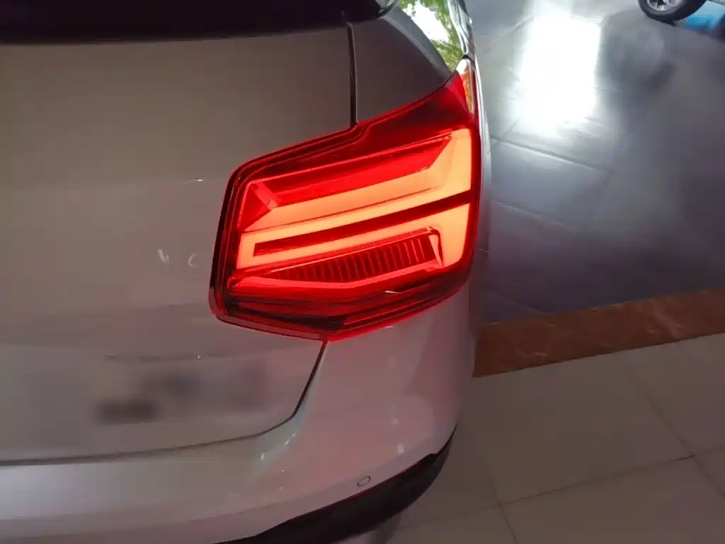 Audi Q2L — миниатюра 8