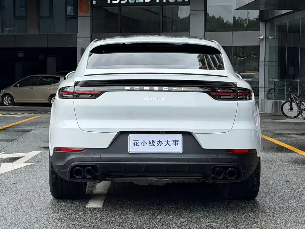 Porsche Cayenne — миниатюра 5