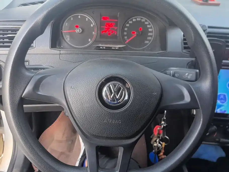 Volkswagen Santana — миниатюра 15
