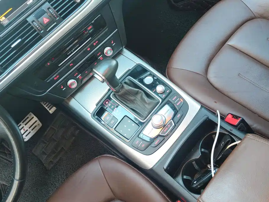 Audi A6L — миниатюра 16
