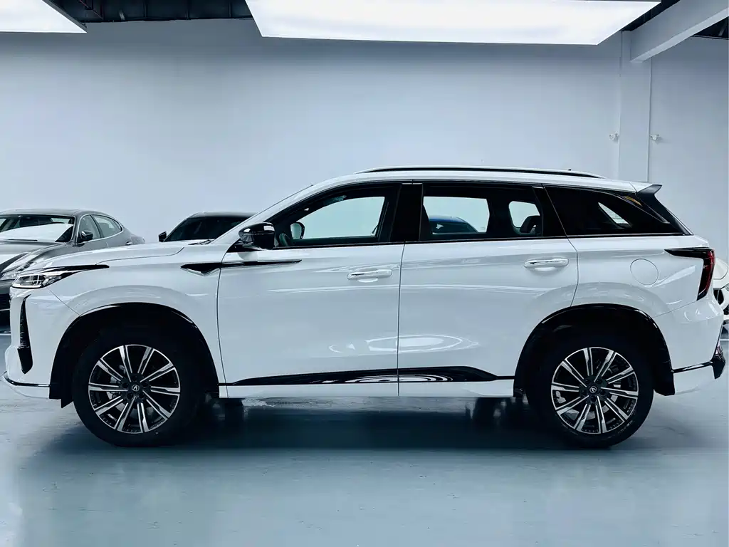 Changan CS75 PLUS — миниатюра 12