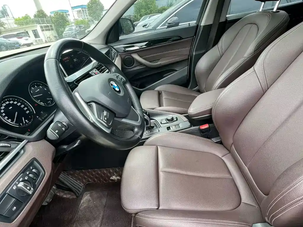 BMW X1 — миниатюра 4