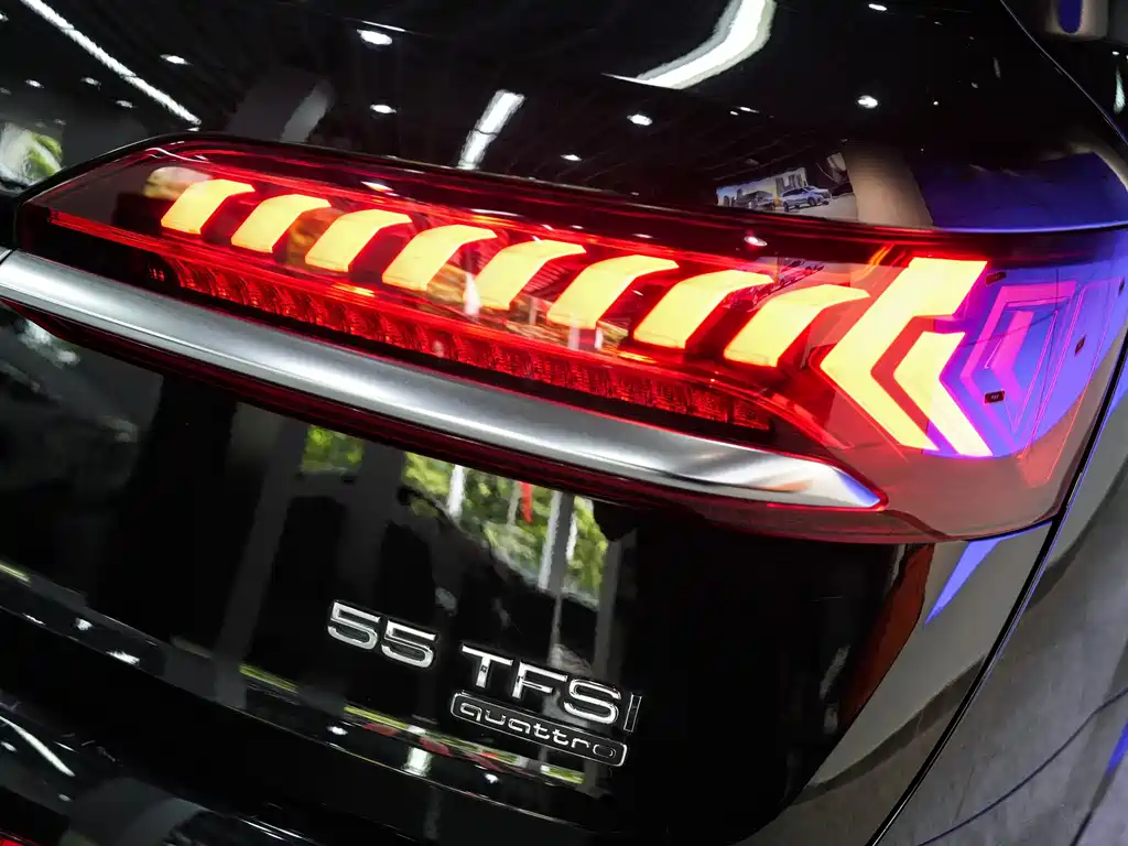 Audi Q7 — миниатюра 17