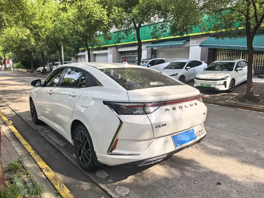 Aeolus Yixuan — миниатюра 14