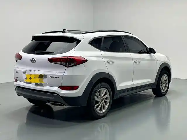Hyundai Tucson — миниатюра 15