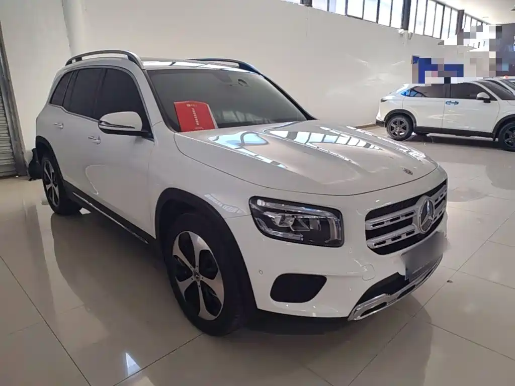 Mercedes-Benz GLB — миниатюра 4