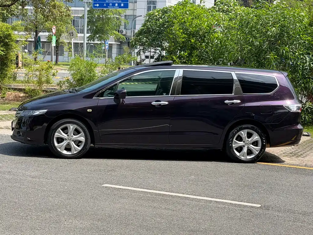 Honda Odyssey — миниатюра 5