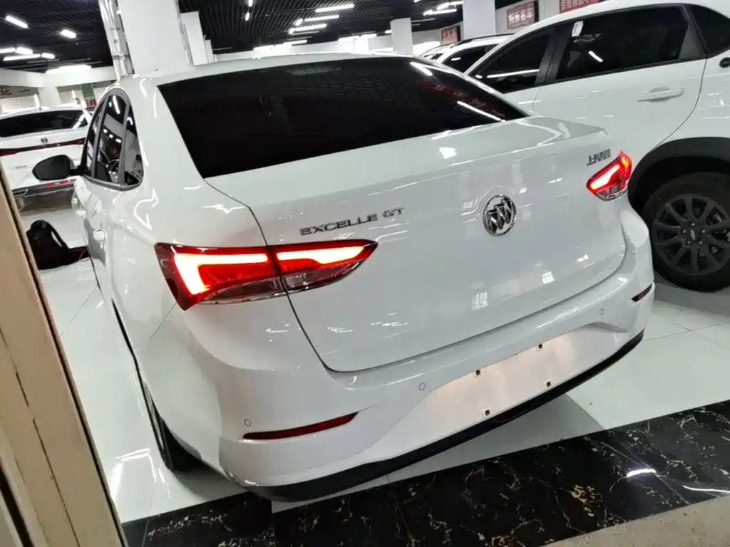 Buick Excelle — миниатюра 5