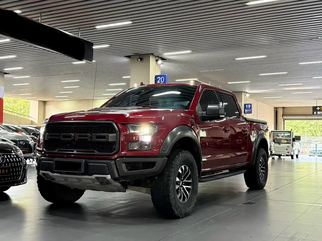 Ford F-150 Raptor