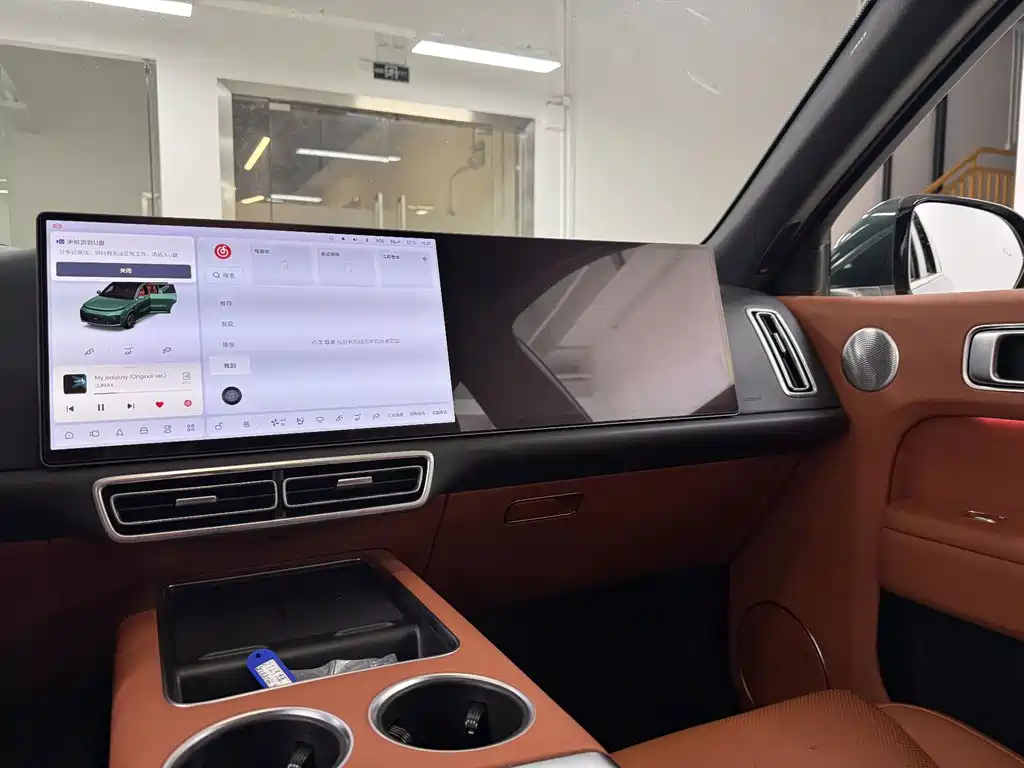 Li Auto Li L9 — миниатюра 18