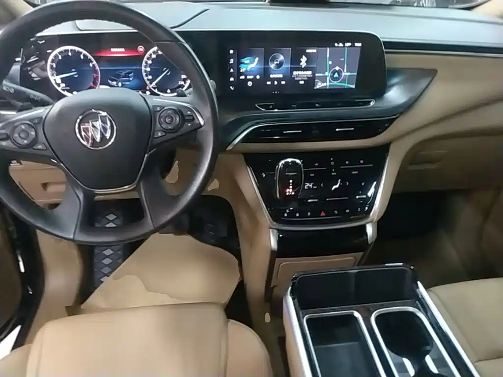 Buick GL8 — миниатюра 10