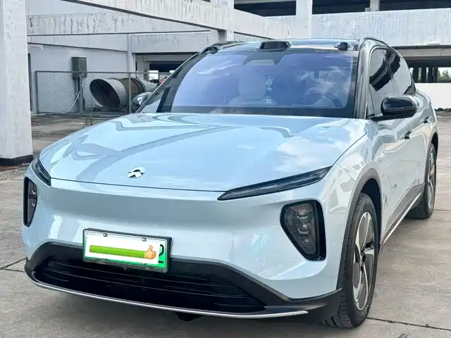 NIO ES6
