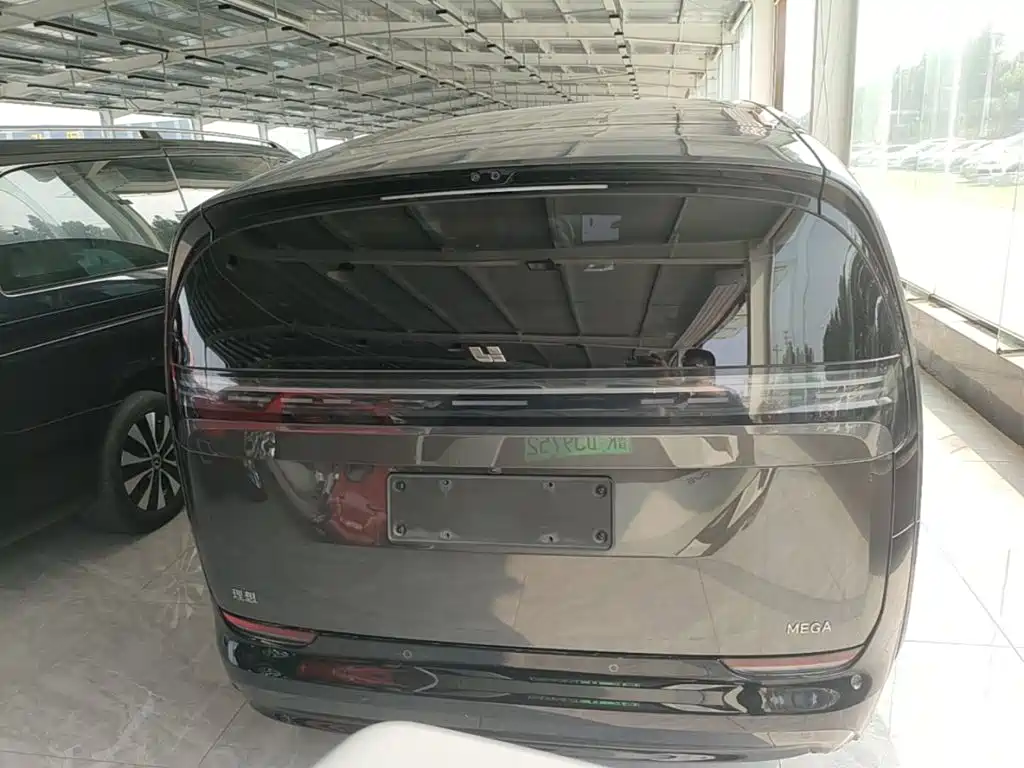 Li Auto Li MEGA — миниатюра 6