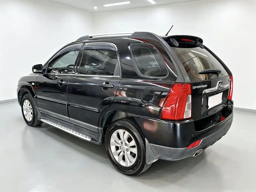 Kia Sportage — миниатюра 12