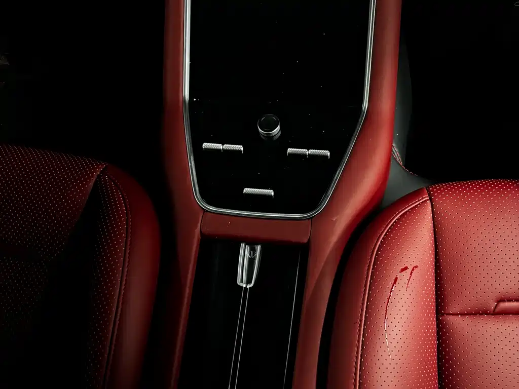 Porsche Panamera — миниатюра 7