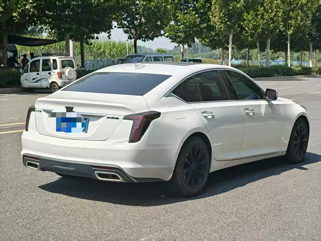 Cadillac CT5 — миниатюра 7