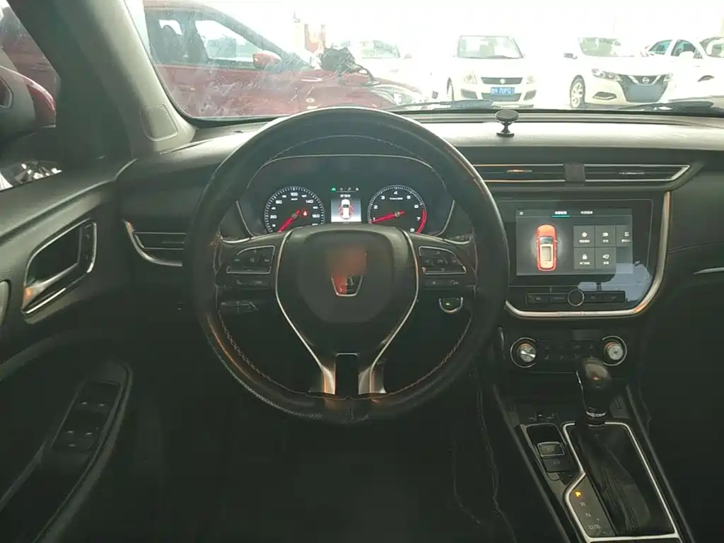 Roewe RX3 — миниатюра 11