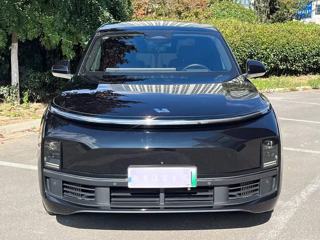 Li Auto Li L8 — миниатюра 2
