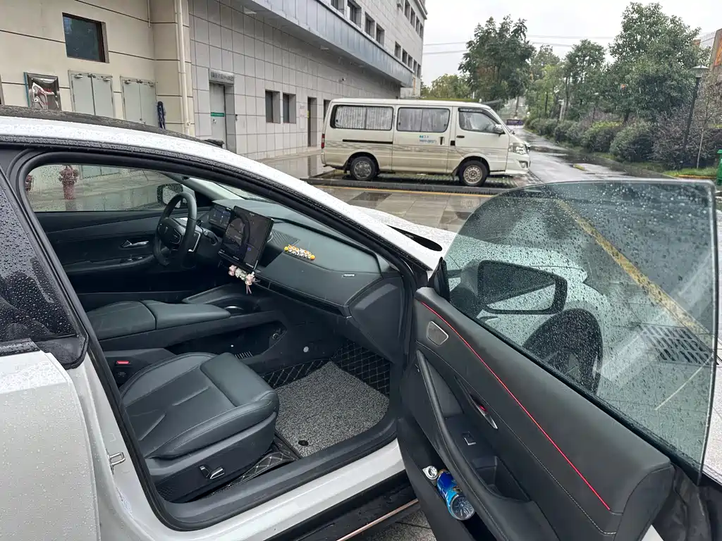 DARK BLUE CAR DARK BLUE SL03