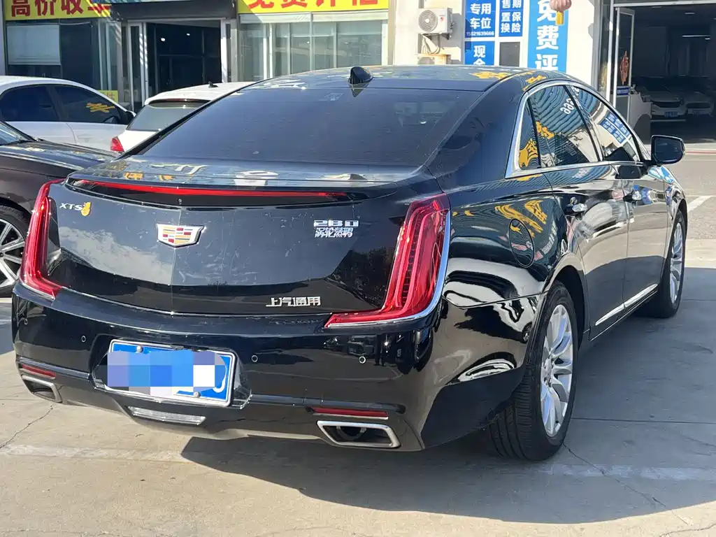 Cadillac XTS — миниатюра 4
