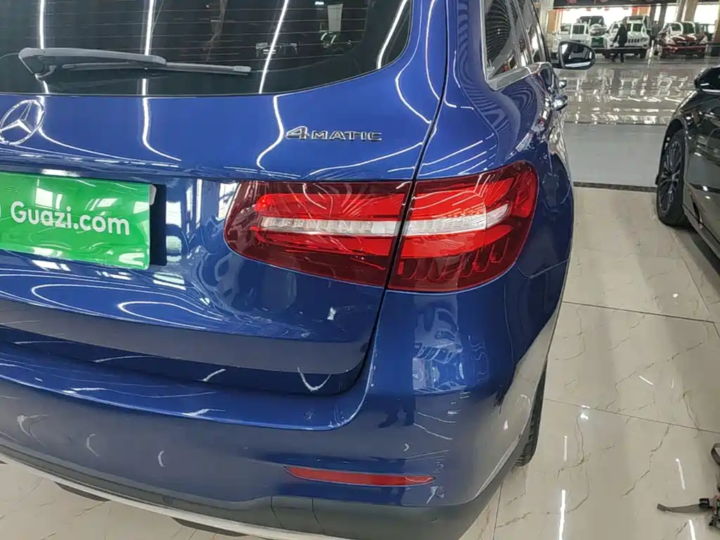 Mercedes-Benz GLC — миниатюра 8