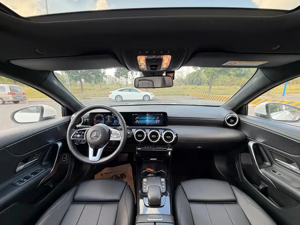 Mercedes-Benz A-Class — миниатюра 15