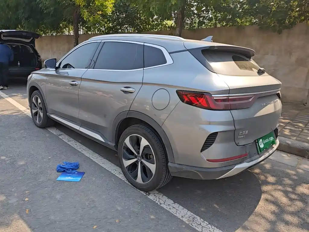 BYD PLUS New Energy — миниатюра 5