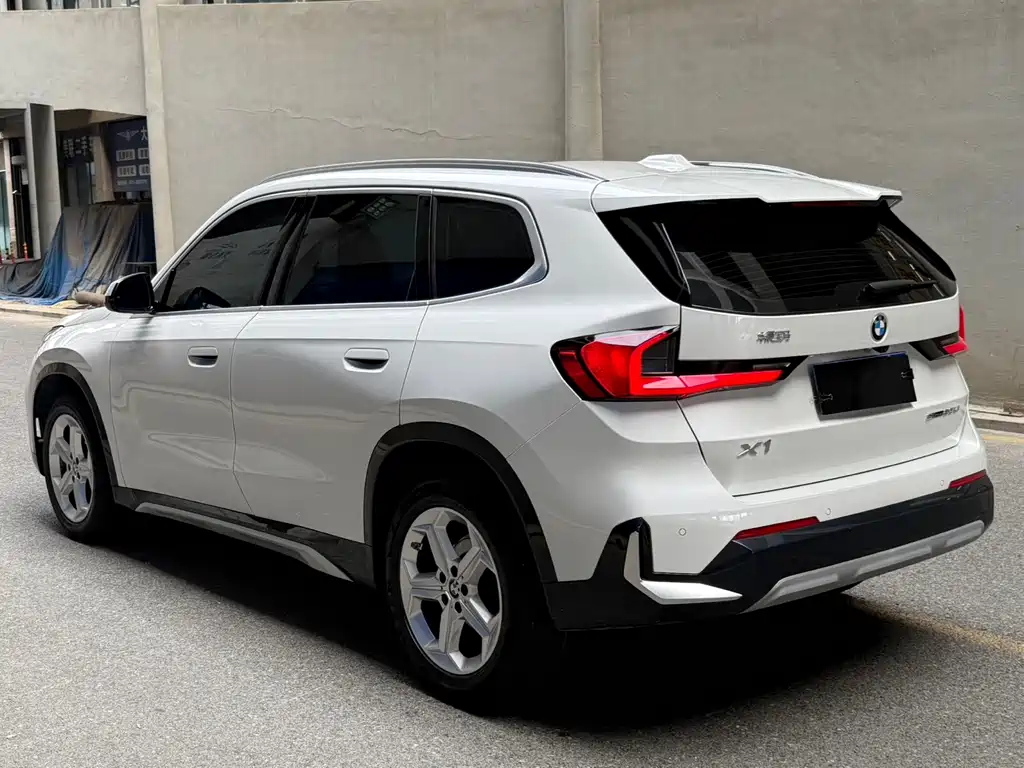 BMW X1 — миниатюра 6