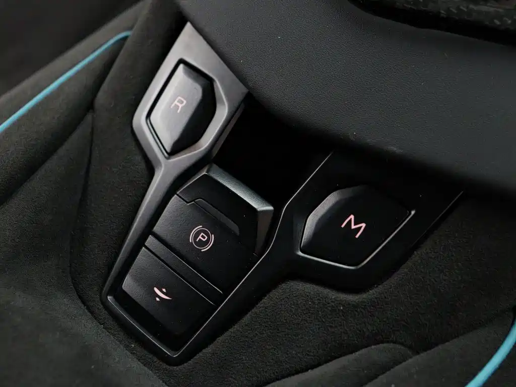 Lamborghini Aventador — миниатюра 17