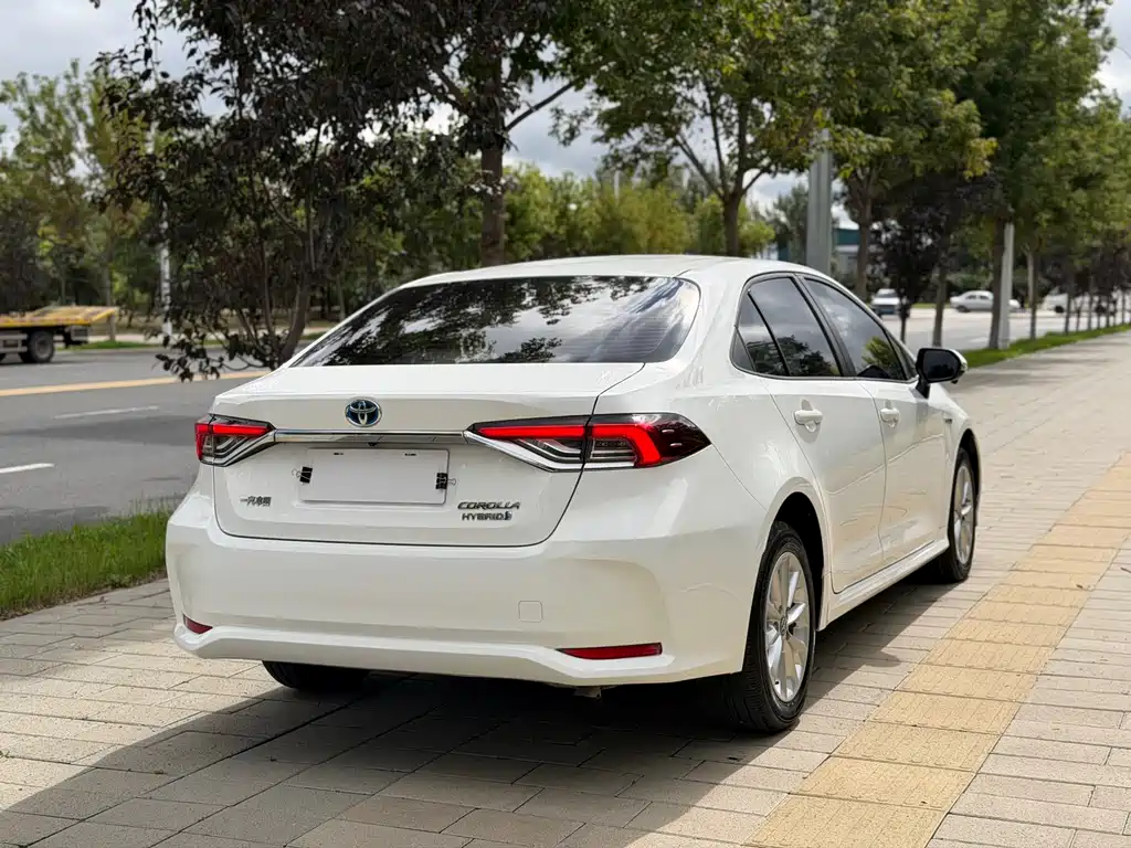Toyota Corolla — миниатюра 21