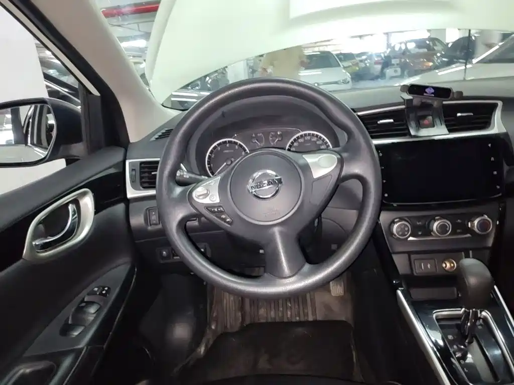 Nissan Sylphy — миниатюра 15