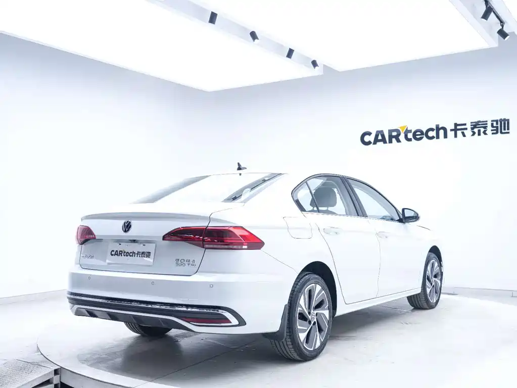 Volkswagen Bora — миниатюра 16