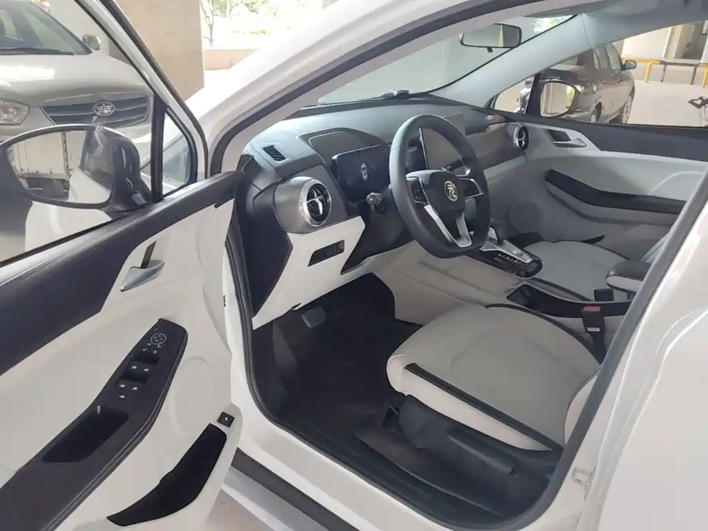 BYD Yuan Pro — миниатюра 16