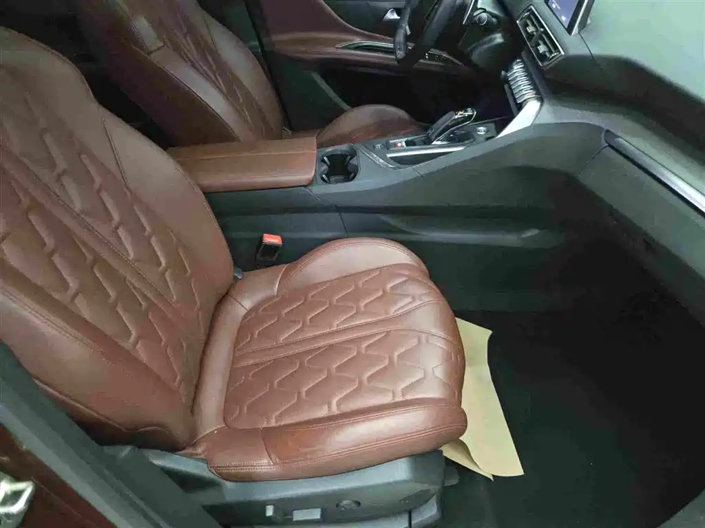 Peugeot 4008 — миниатюра 27