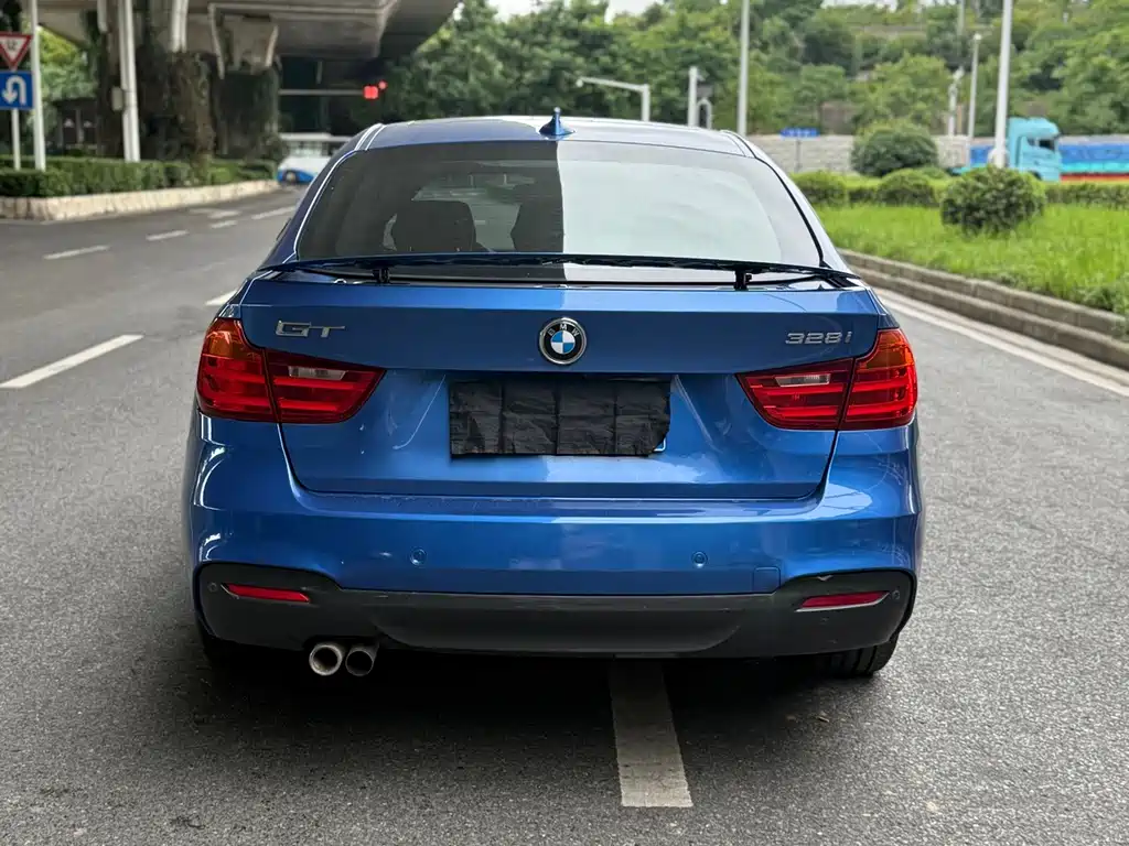 BMW 3 Series GT — миниатюра 12
