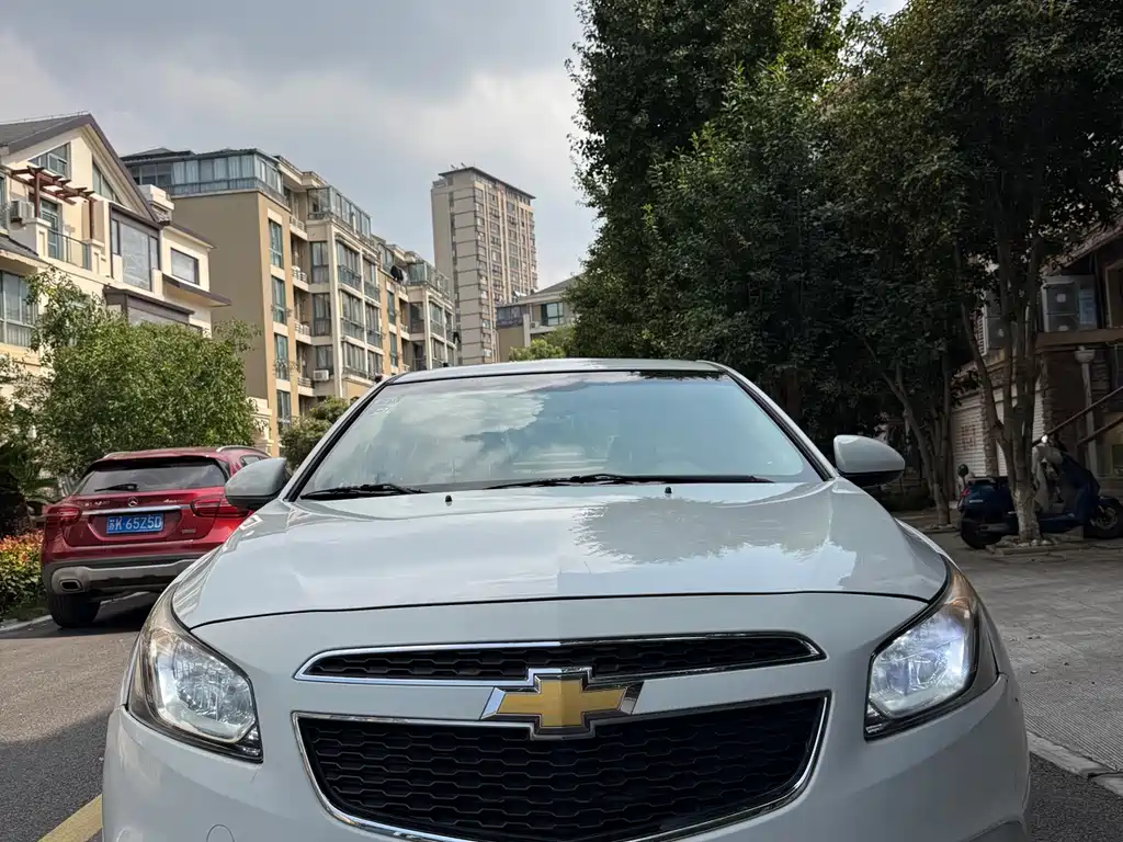 Chevrolet Cruze — миниатюра 2