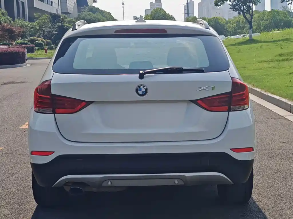 BMW X1 (Import) — миниатюра 7