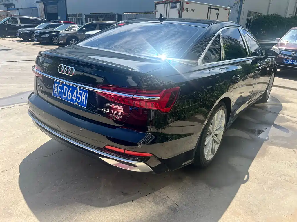 Audi A6L — миниатюра 5