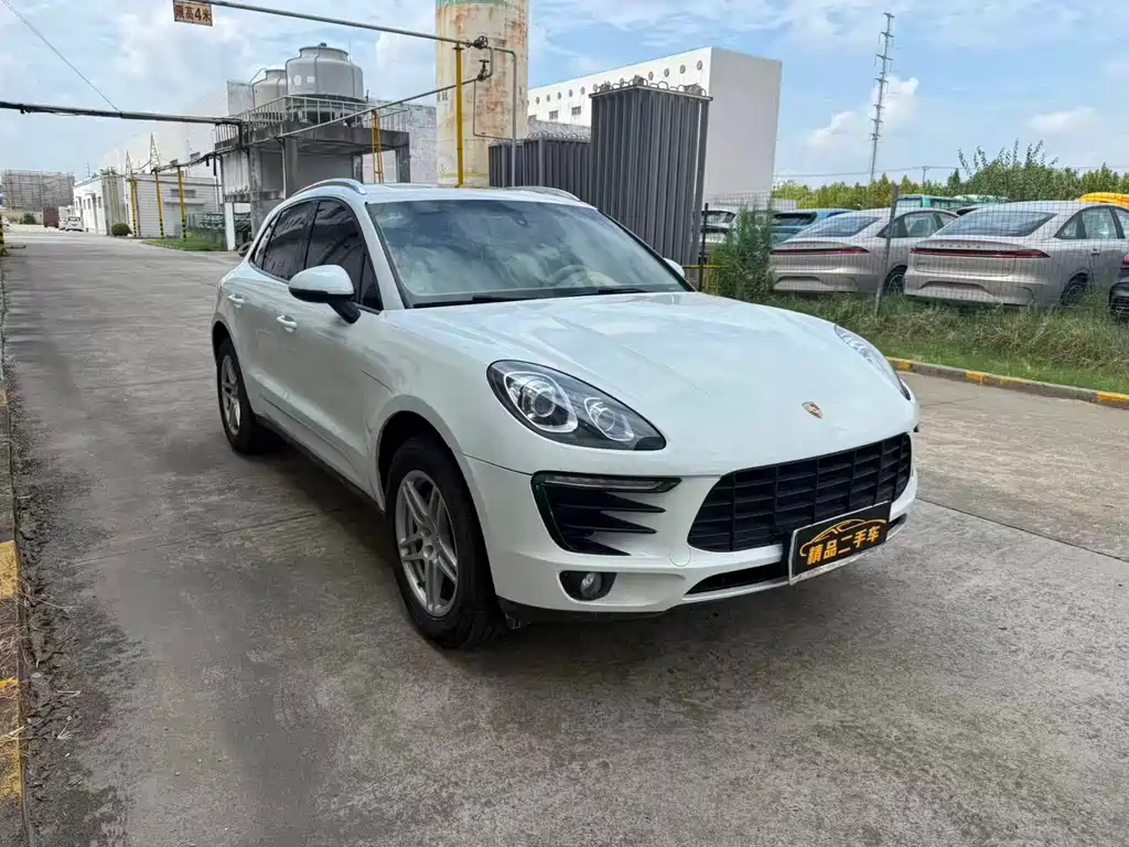 Porsche Macan — миниатюра 2