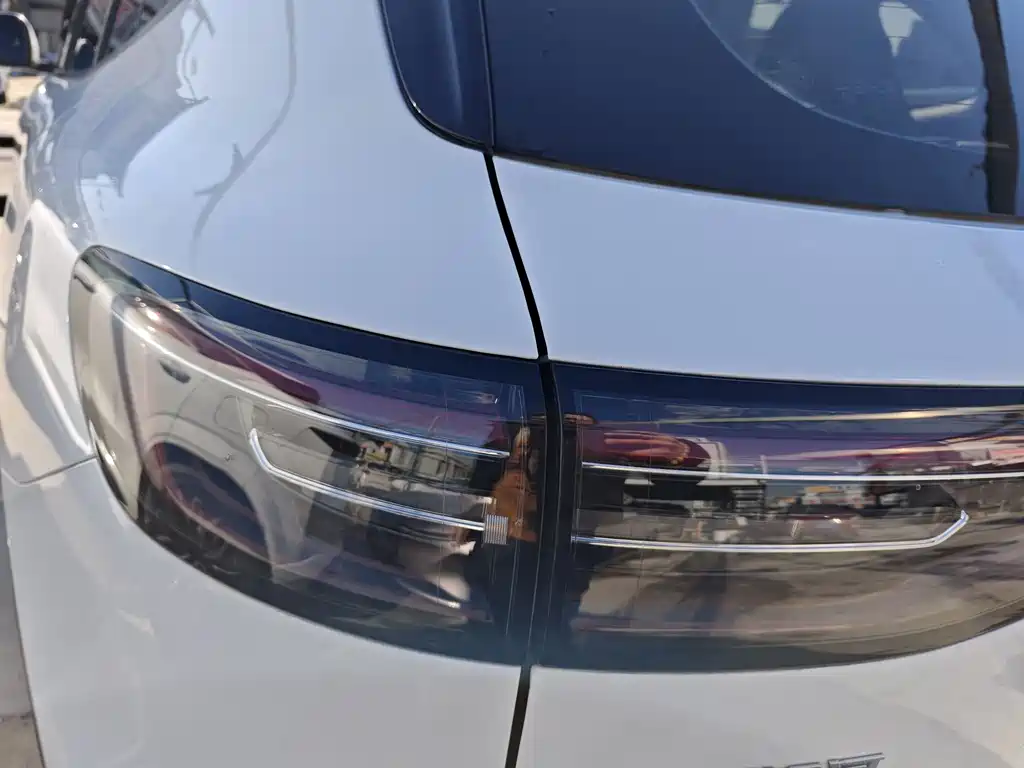 GEELY GALAXY GALAXY E5