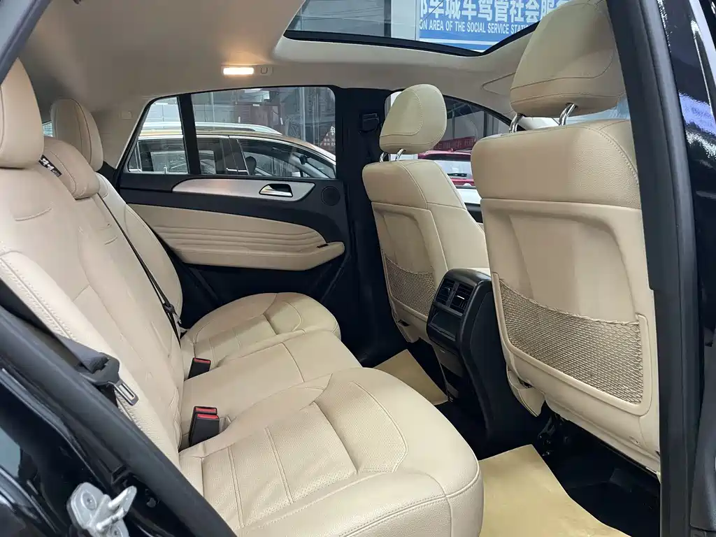 Mercedes-Benz GLE 2015 GLE 320 4MATIC SUV
