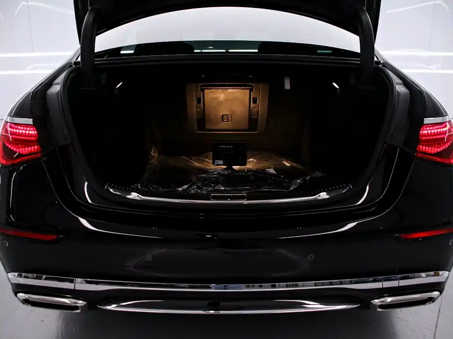 Mercedes-Benz S-Class — миниатюра 20