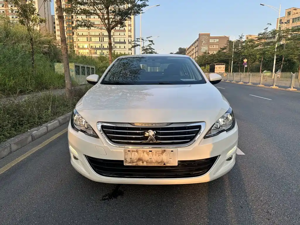 Peugeot 408 — миниатюра 2