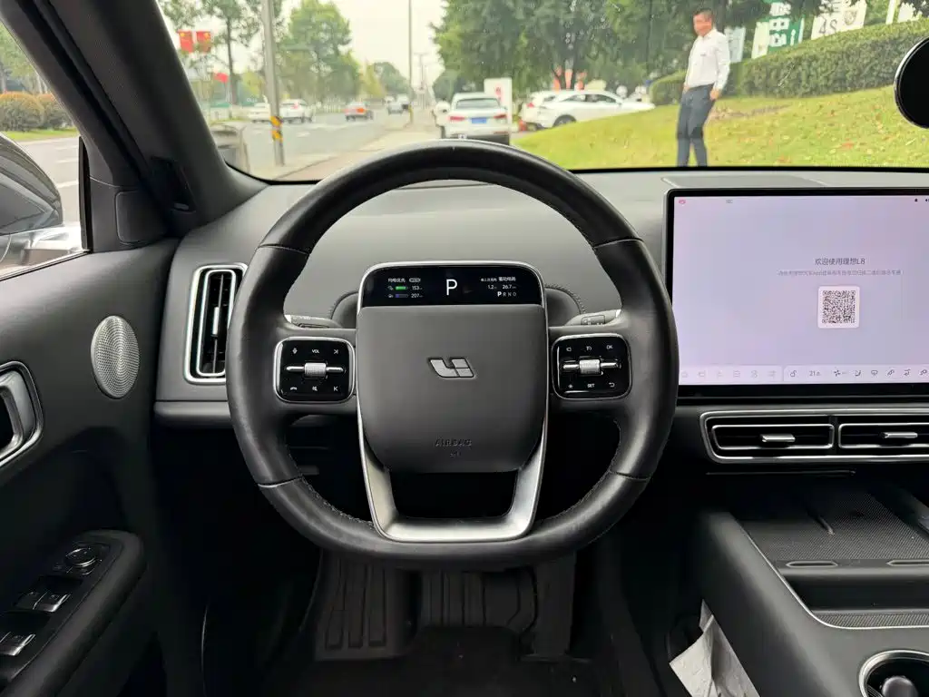 Li Auto Li L8 — миниатюра 14