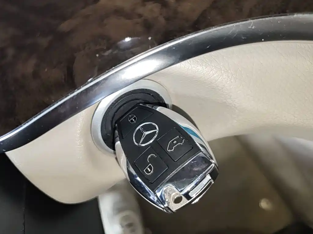 Mercedes-Benz V-Class — миниатюра 9